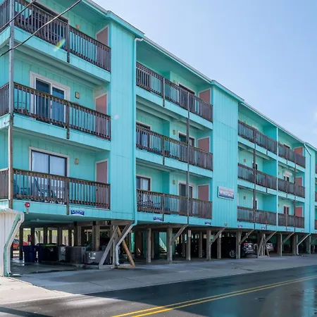 Oceanfront With Pool - Winds VI-3