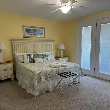 Southern Charm Of Holden Beach-3