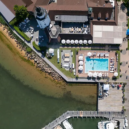 Montauk Yacht Club-2