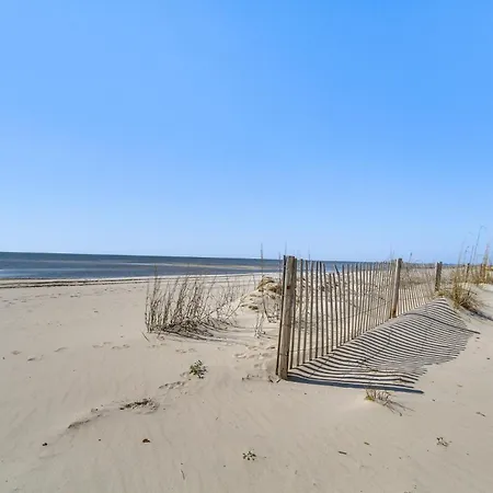 Charming Condo On The Beach/Legacy T2-1102-2
