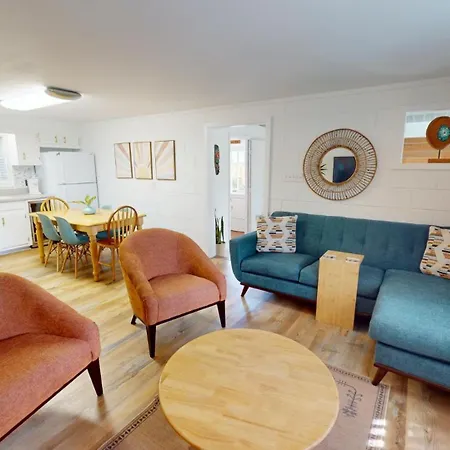 714 2Nd Avenue By Tybee Vacation Rentals-3