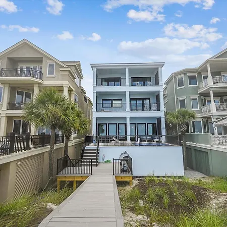3 Singleton Beach - Oceanfront Estate, Private Pool, Elevator, Free Activities Included-2