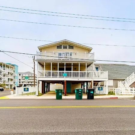The Orange Crush - 5Br Beachfront Family Retreat-3