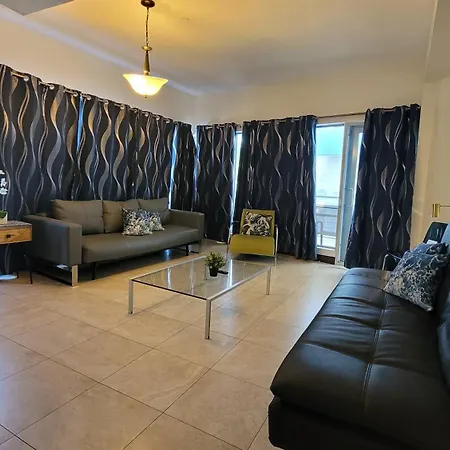 Strand Ocean Drive Suites-3