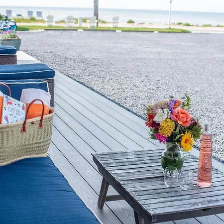 Breakwater Hotel-3