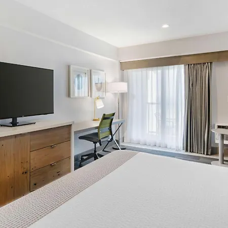 Best Western Oceanfront-3