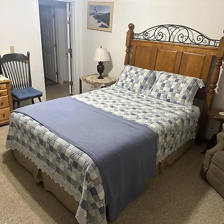 Haven By The Sea B&B-3