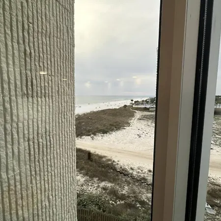 Top Of The Gulf 410 Beach Front Condo - Renovated!-2