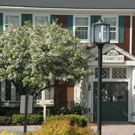 Lamies Inn & The Old Salt Tavern-2