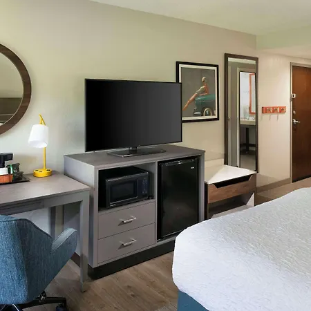 Hampton Inn Northwood-3