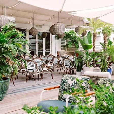 Nautilus Sonesta Miami Beach-2