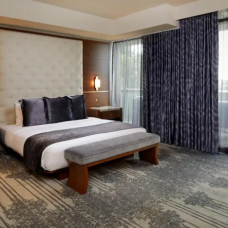 Legacy Resort Hotel & Spa-3