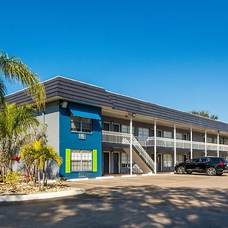 Surestay Hotel By Best Western Sarasota Lido Beach-2