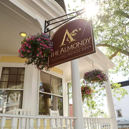 Almondy Inn Bed & Breakfast-3