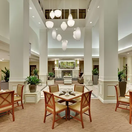 Hilton Garden Inn San Diego Del Mar-3