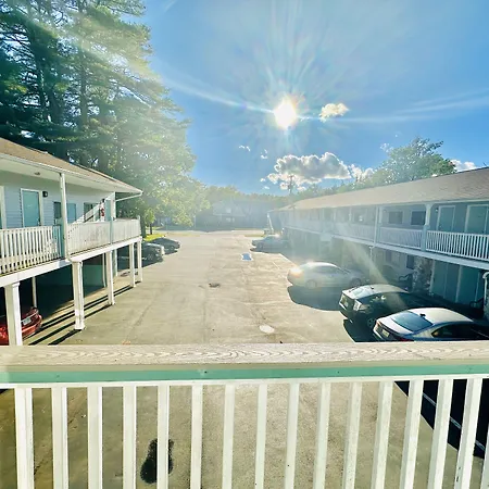 Hampton Motor Inn-2
