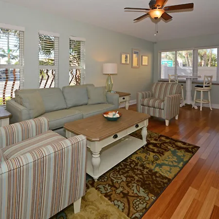 Westwinds Waterfront Resort-3