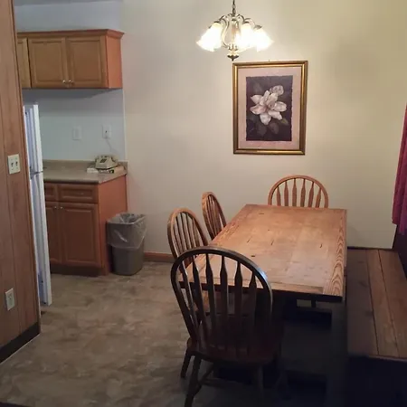 Macthrift Motor Inn-2
