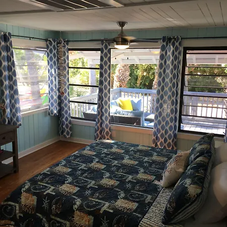 The Beach House - Treasure Island-3