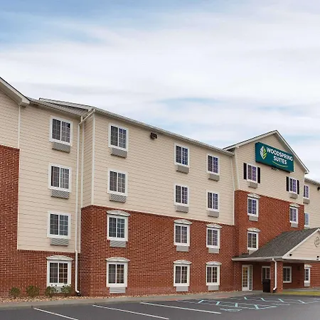 Woodspring Suites Virginia Beach-3