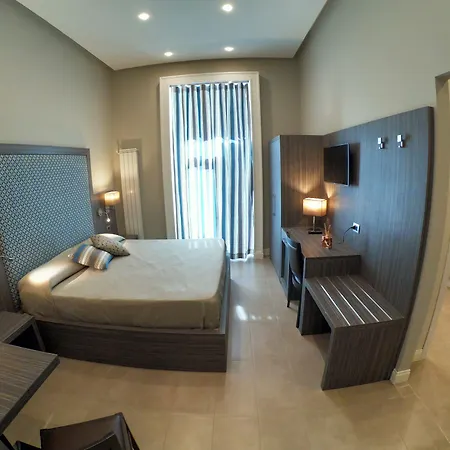 Hotel Ausonia-3