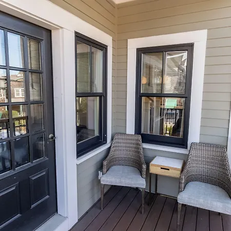 The Newport Lofts - 595 Thames Street-3