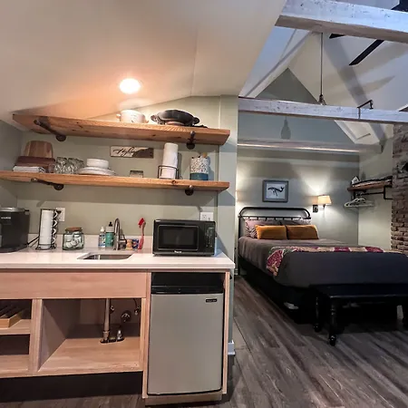 Sea Glass Inn-3