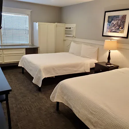 Coronado Island Inn-2