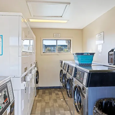 Sc206A: 206A Sea Cabin-2