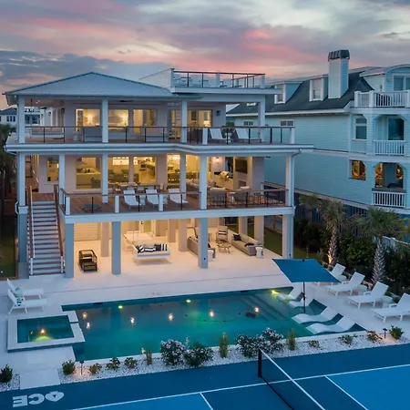 New Custom Home 620 Ocean Blvd. Now Booking!! Pickleball, Bocce Ball, Putting Green, Pool/Spa-2