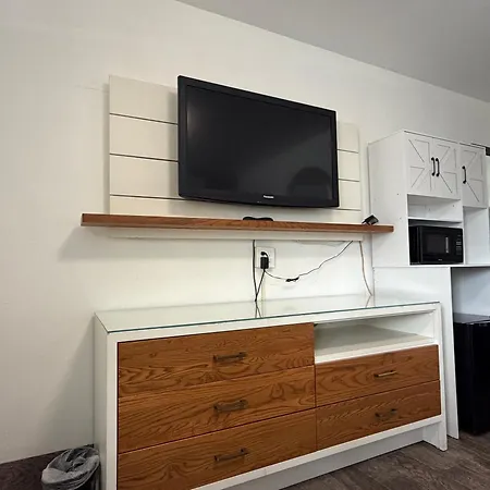 Siesta Inn Sarasota - Indian Beach-3