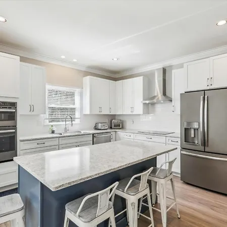 3 Laurel Lane-2