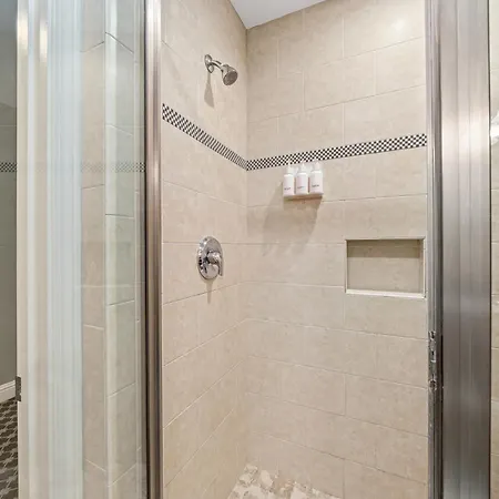 Cambria Pines Lodge-3