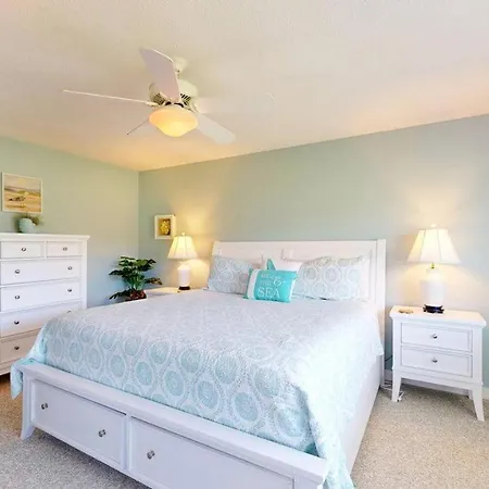 928 Inverness Village-3