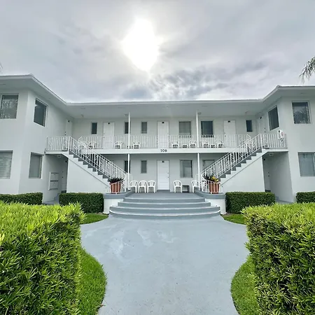 Summerland Suites-2