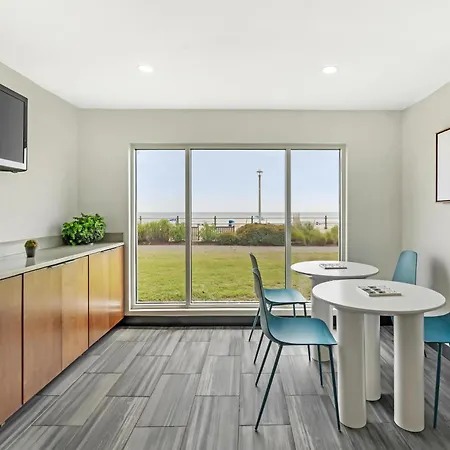 Surestay Studio By Best Western Virginia Beach Oceanfront-2