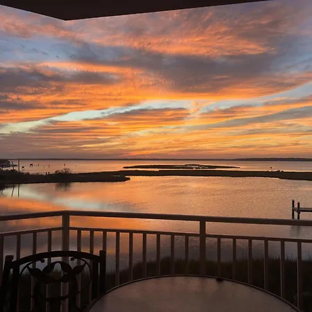 Spacious 3-Bedroom Condo At Sunset Bay Perfect For Families In Ocean City-2