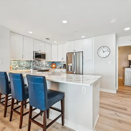 3403 Seacrest-3