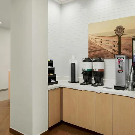 Fairfield Inn & Suites By Marriott Virginia Beach Oceanfront-3