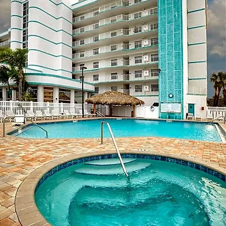 Discovery Beach Resort-2