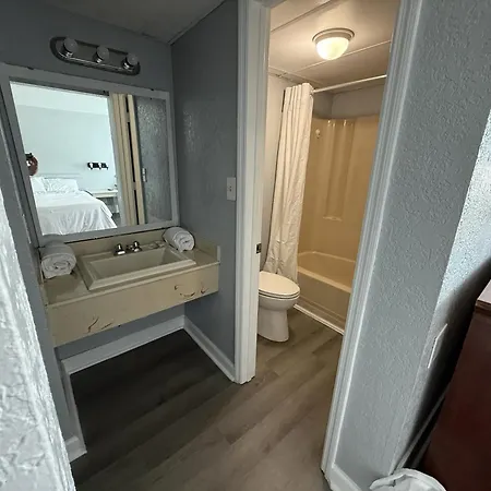 Blue Palmetto Vacation Rentals-3