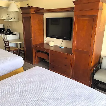 Oceanfront Twilight Surf Hotel-2