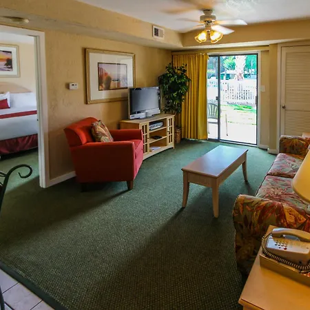 Players Club Resort-2