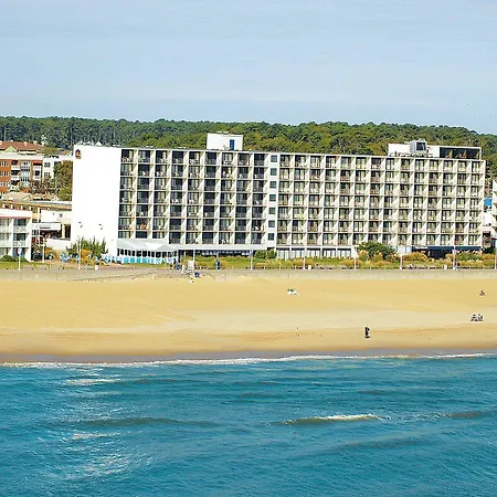 Ramada Plaza By Wyndham Virginia Beach Oceanfront-2