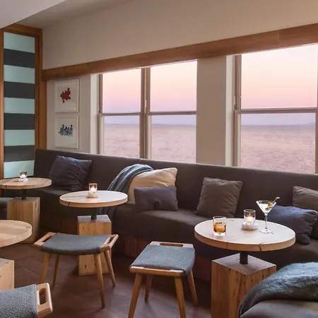 Malibu Beach Inn-3