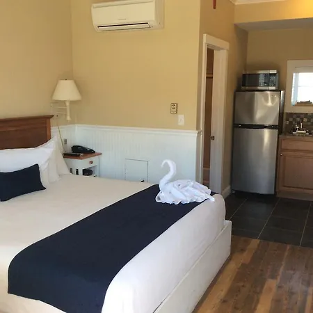 The Beachwood-3