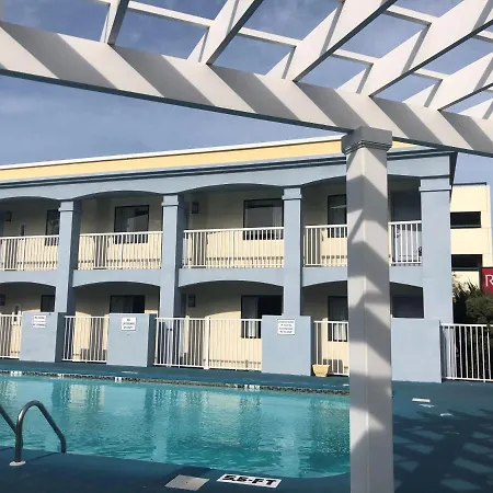 Ramada By Wyndham Virginia Beach-2