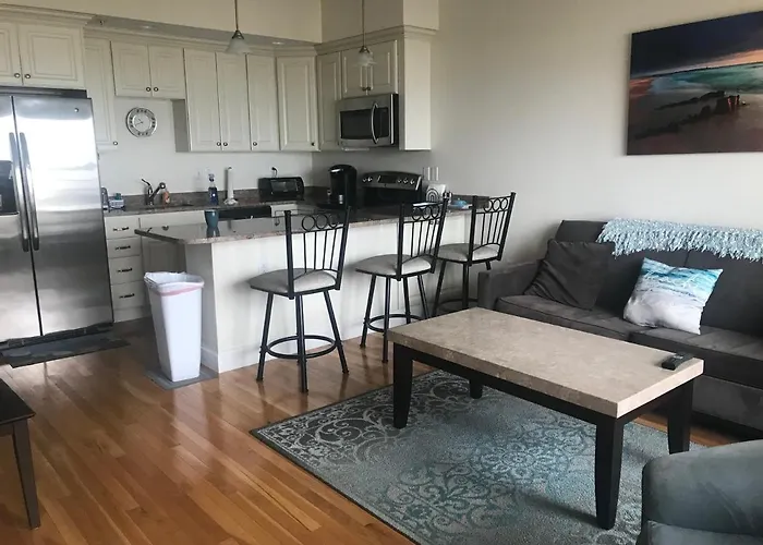 Ocean Front Condo In The Heart Of Hampton Beach