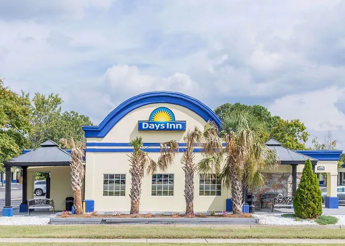 Days Inn By Wyndham Virginia Beach Town Center