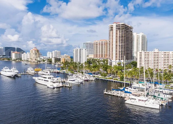 Hyatt Place Fort Lauderdale Cruise Port & Convention Center - Newly Renovated